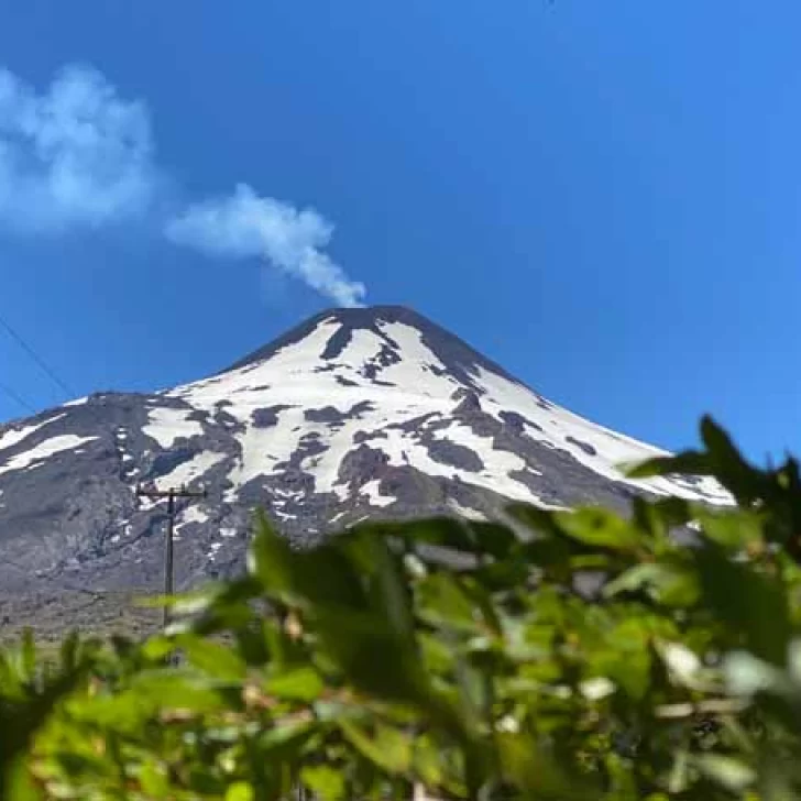 El volcán Villarrica aumentó su actividad y activó alarmas en Chile: ¿Qué riesgos corre la Patagonia Argentina? El volcán Villarrica aumentó su actividad y activó alarmas en Chile: ¿Qué riesgos corre la Patagonia Argentina?