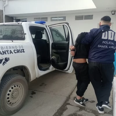 Cayó el presunto autor del violento ataque a puñaladas en Río Gallegos: la víctima sigue internada tras sufrir la perforación de un pulmón