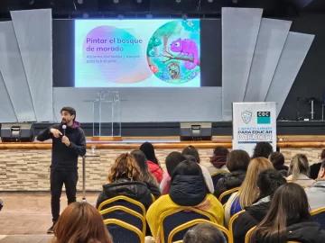 “Inclusión en Acción”: formación y reflexión sobre el acceso al deporte para personas autistas “Inclusión en Acción”: formación y reflexión sobre el acceso al deporte para personas autistas