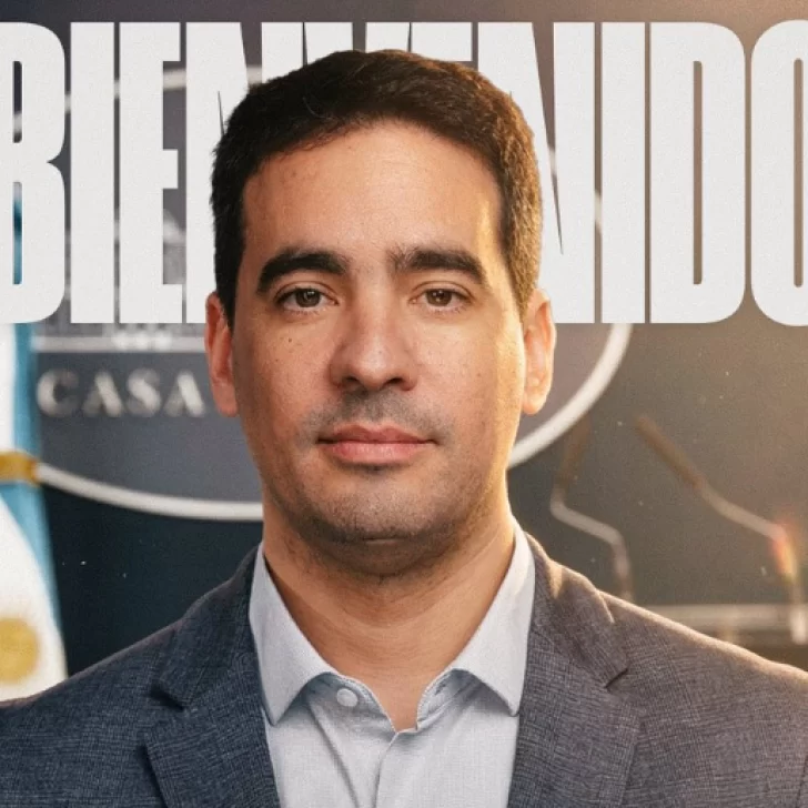 El mensaje de Adrián Ravier tras ser anunciado como nuevo vocero presidencial: “Estaré asumiendo la semana próxima” El mensaje de Adrián Ravier tras ser anunciado como nuevo vocero presidencial: “Estaré asumiendo la semana próxima”