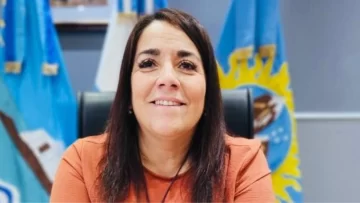 “No es momento de especulaciones”: Analía Farías defendió el financiamiento para obras y empleo en Santa Cruz “No es momento de especulaciones”: Analía Farías defendió el financiamiento para obras y empleo en Santa Cruz