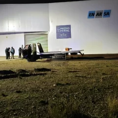 Intentaron robar caños de ENARSA en Caleta Olivia y terminaron detenidos gracias al aviso de un vecino