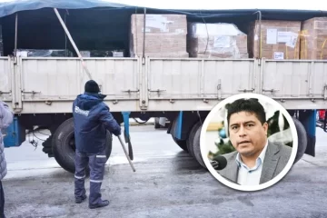 Claudio Vidal destacó la compra centralizada de medicamentos y aseguró el abastecimiento en toda Santa Cruz Claudio Vidal destacó la compra centralizada de medicamentos y aseguró el abastecimiento en toda Santa Cruz