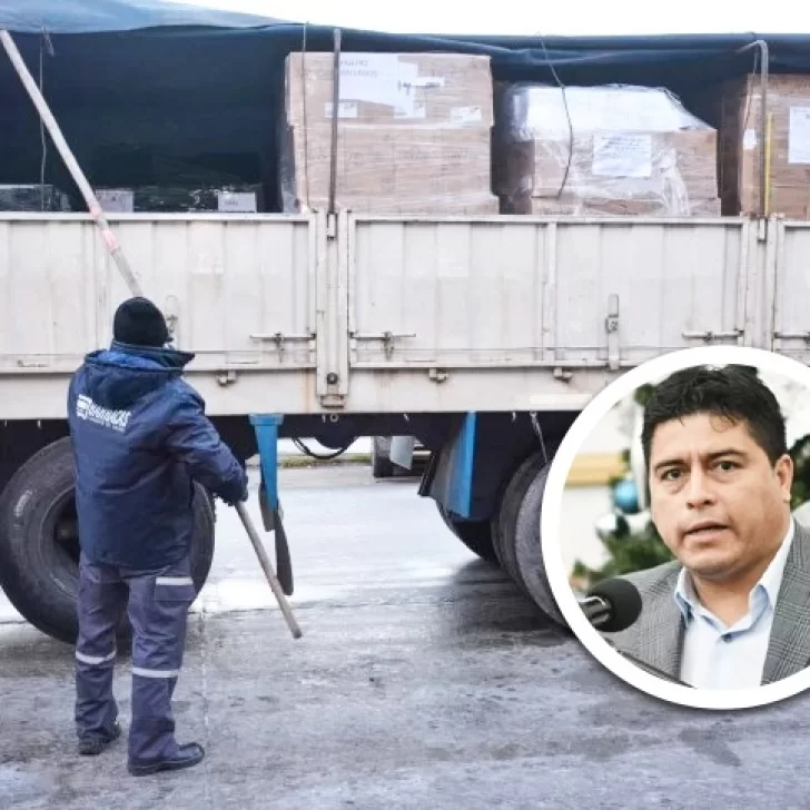 Claudio Vidal destacó la compra centralizada de medicamentos y aseguró el abastecimiento en toda Santa Cruz Claudio Vidal destacó la compra centralizada de medicamentos y aseguró el abastecimiento en toda Santa Cruz