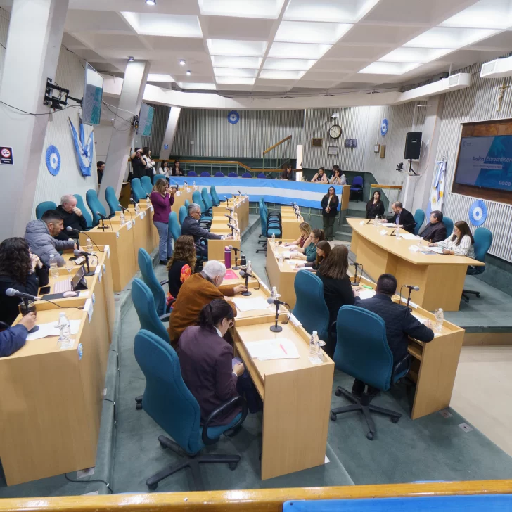 La sesión extraordinaria por el conflicto policial se suspendió por falta de quórum La sesión extraordinaria por el conflicto policial se suspendió por falta de quórum