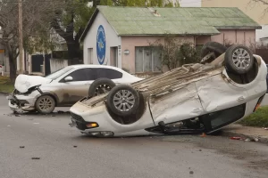 Impresionante choque y vuelco en el barrio El Trencito de Río Gallegos: “No sé cómo no me pasó nada” Impresionante choque y vuelco en el barrio El Trencito de Río Gallegos: “No sé cómo no me pasó nada”