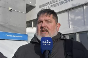 Ministro Verbes sobre las paritarias: “La mirada de Provincia es fortalecer a todos los asalariados” Ministro Verbes sobre las paritarias: “La mirada de Provincia es fortalecer a todos los asalariados”