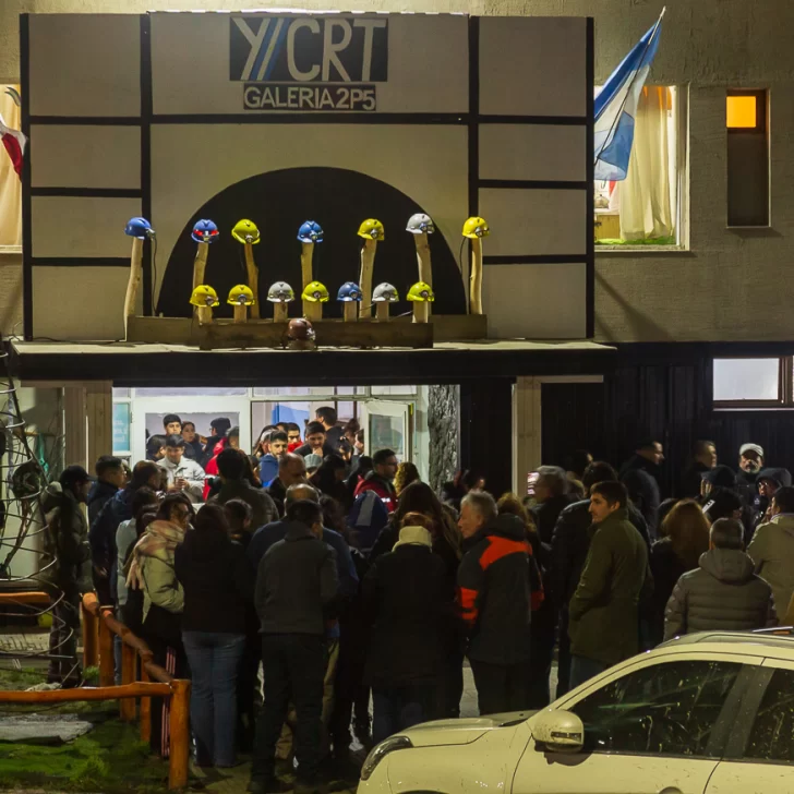 A 22 años de la tragedia de Mina 5, la Cuenca Carbonífera rinde homenaje a los 14 mineros fallecidos A 22 años de la tragedia de Mina 5, la Cuenca Carbonífera rinde homenaje a los 14 mineros fallecidos