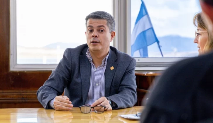 l secretario de Malvinas, Antártida, Islas del Atlántico Sur y Asuntos Internacionales de Tierra del Fuego Andrés Dachary. l secretario de Malvinas, Antártida, Islas del Atlántico Sur y Asuntos Internacionales de Tierra del Fuego Andrés Dachary.