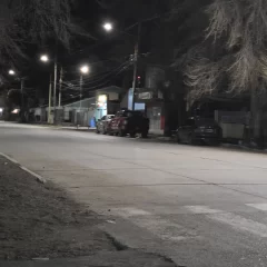 Tenía prohibición de acercamiento, llegó armado a la casa de su ex pareja y la amenazó: “Iba a matar a la mamá de sus hijas”, afirman familiares de la víctima
