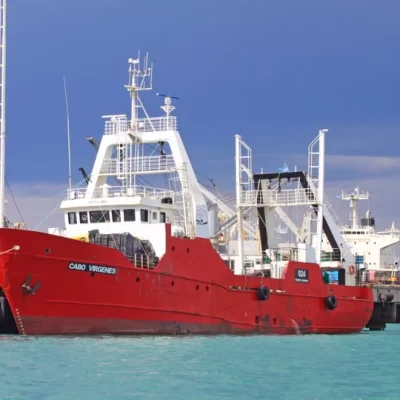 Hallaron sin vida al marinero del buque Cabo Virgenes que cayó al mar frente a Puerto Madryn: terminó la búsqueda de Haldi Morales Hallaron sin vida al marinero del buque Cabo Virgenes que cayó al mar frente a Puerto Madryn: terminó la búsqueda de Haldi Morales