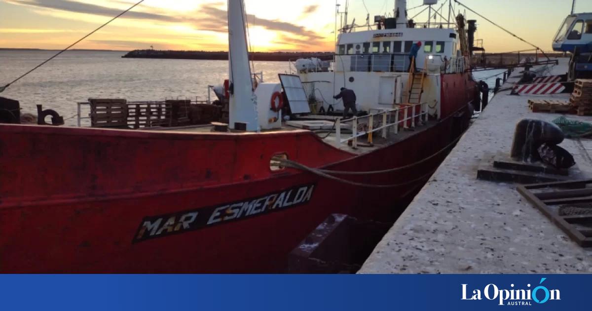 Mar Esmeralda: murió un marinero y el buque amarró en Puerto Madryn