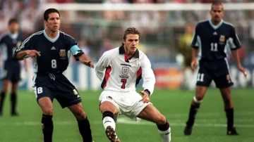 El trauma que aún persigue a David Beckham desde el Argentina-Inglaterra del Mundial 1998: “No podía comer ni dormir” El trauma que aún persigue a David Beckham desde el Argentina-Inglaterra del Mundial 1998: “No podía comer ni dormir”