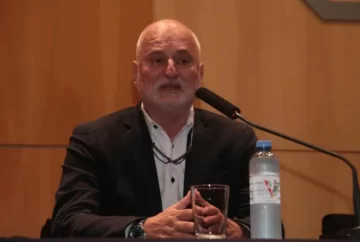 Alberto Biglieri destacó la creación del Colegio Público de la Abogacía de Santa Cruz y advirtió por las vacancias en la Justicia Alberto Biglieri destacó la creación del Colegio Público de la Abogacía de Santa Cruz y advirtió por las vacancias en la Justicia