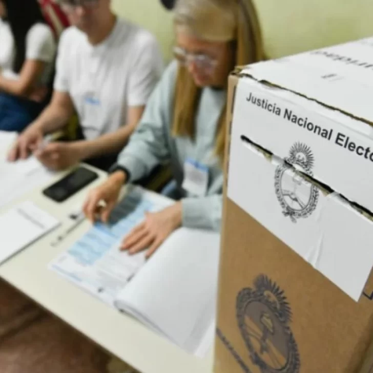 Nuevo sistema electoral en Santa Cruz: sin colectoras, uno por uno los proyectos que tienen estado parlamentario Nuevo sistema electoral en Santa Cruz: sin colectoras, uno por uno los proyectos que tienen estado parlamentario