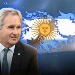 El canciller Pablo Quirno respondió a las críticas por el buque inglés y cuestionó a la oposición