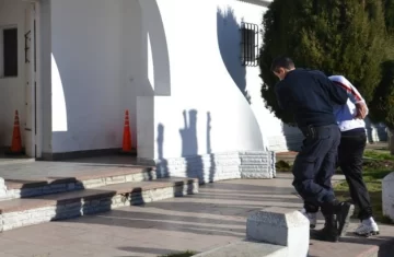 Lo acusaron de ser “dealer” y deberá hacer trabajo comunitario para evitar ir a la cárcel Lo acusaron de ser “dealer” y deberá hacer trabajo comunitario para evitar ir a la cárcel