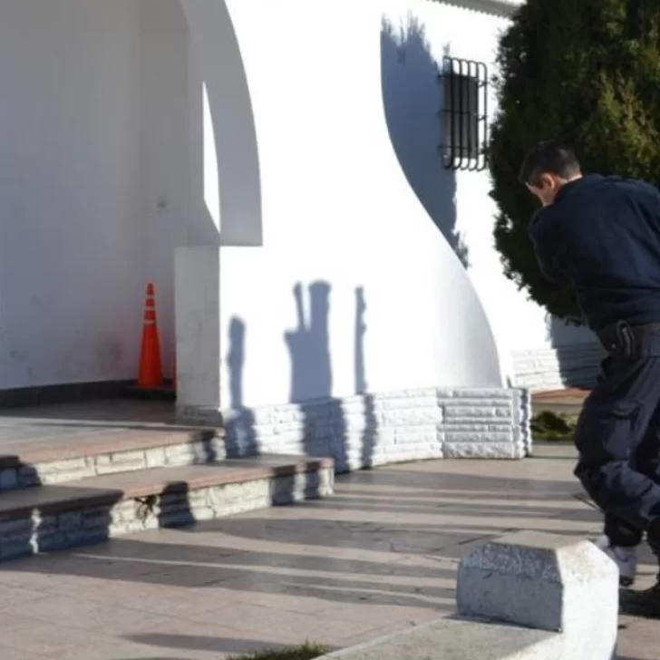Lo acusaron de ser “dealer” y deberá hacer trabajo comunitario para evitar ir a la cárcel Lo acusaron de ser “dealer” y deberá hacer trabajo comunitario para evitar ir a la cárcel
