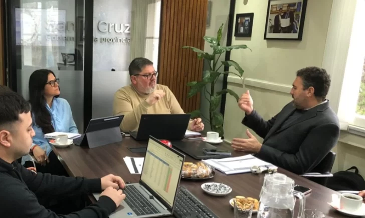  Elmiger, Verbes y Robles hablaron días atrás sobre las cuentas del municipio de Río Gallegos.