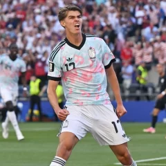 Bélgica goleó a Estados Unidos y se metió en cuartos de final