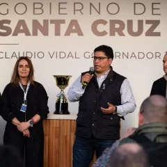 Winter Swimming World Cup 2026: Claudio Vidal afirmó que “apostar al turismo es el camino”
