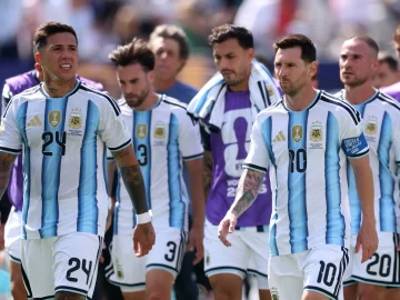 FIFA abrió expedientes contra la AFA y varios argentinos tras la final del Mundial 2026: Roberto Ayala, Paredes y Molina, entre los investigados FIFA abrió expedientes contra la AFA y varios argentinos tras la final del Mundial 2026: Roberto Ayala, Paredes y Molina, entre los investigados