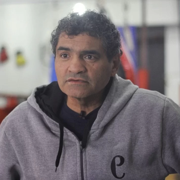 Por qué “Locomotora Castro” quiere vender las propiedades que tiene en Caleta Olivia Por qué “Locomotora Castro” quiere vender las propiedades que tiene en Caleta Olivia
