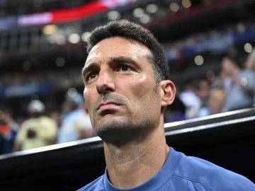 “Esta gente nos llevó a ganar el partido”: la emocionante declaración de Lionel Scaloni tras clasificar a la final del Mundial 2026 “Esta gente nos llevó a ganar el partido”: la emocionante declaración de Lionel Scaloni tras clasificar a la final del Mundial 2026
