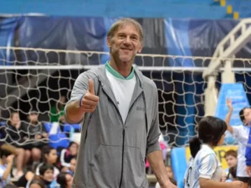 Marcos Milinkovic llegará a Río Gallegos para dictar una clínica de vóley Marcos Milinkovic llegará a Río Gallegos para dictar una clínica de vóley