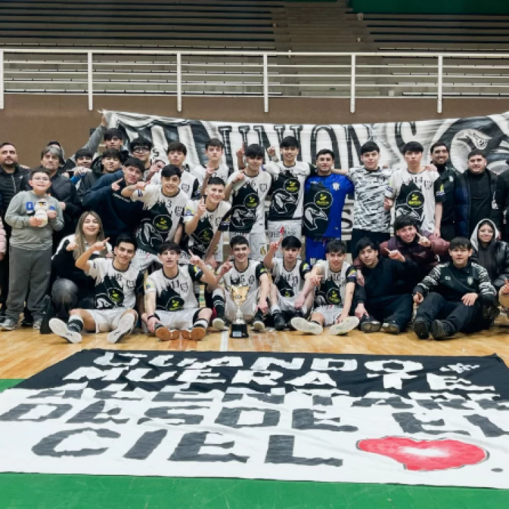 Unión Santacruceña se consagró campeón del Torneo Sub 20 de Futsal AFA Unión Santacruceña se consagró campeón del Torneo Sub 20 de Futsal AFA