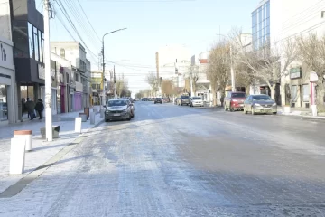 Advierten por nevadas y temperaturas extremas en Santa Cruz durante los próximos días Advierten por nevadas y temperaturas extremas en Santa Cruz durante los próximos días
