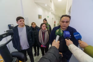 Carrefour Market de Río Gallegos no reincorporará a los 18 trabajadores despedidos y la pelea ahora seguirá por la vía judicial Carrefour Market de Río Gallegos no reincorporará a los 18 trabajadores despedidos y la pelea ahora seguirá por la vía judicial