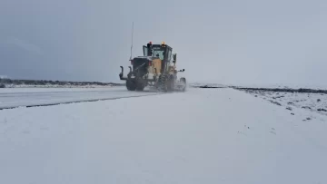 Vialidad Provincial intensifica el operativo invernal en la Ruta 40 Vialidad Provincial intensifica el operativo invernal en la Ruta 40