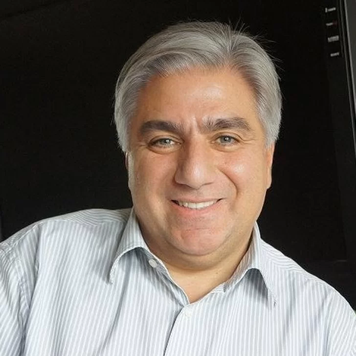 Lo confirmó el Gobierno: el nuevo presidente de la Caja de Servicios Sociales es Gustavo Zapatero Lo confirmó el Gobierno: el nuevo presidente de la Caja de Servicios Sociales es Gustavo Zapatero
