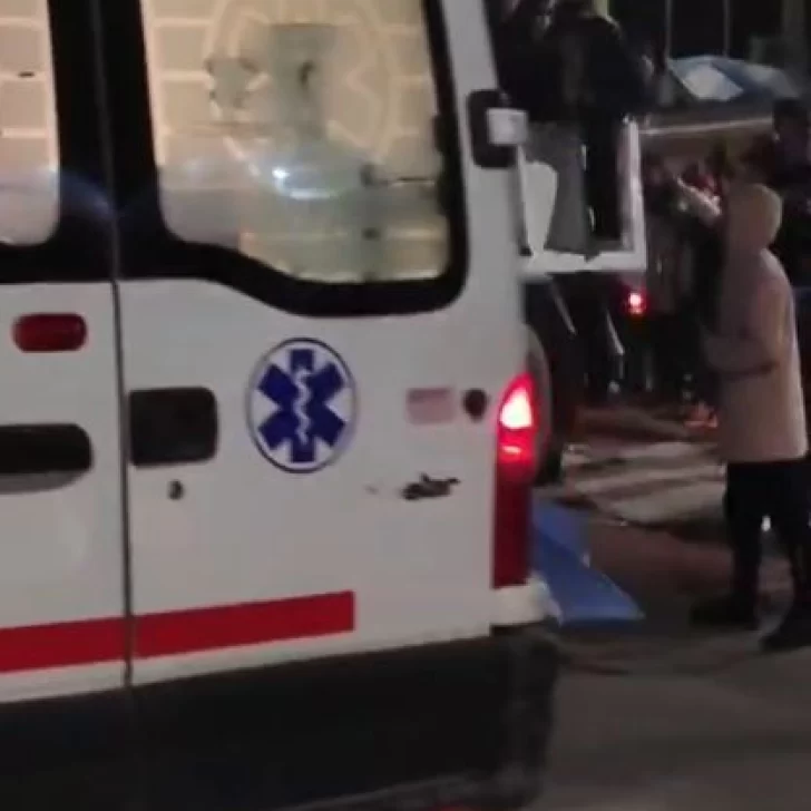Un menor cayó de un vehículo en movimiento durante los festejos en Las Heras Un menor cayó de un vehículo en movimiento durante los festejos en Las Heras