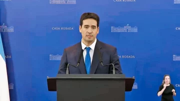 “Abrigarse más”, la respuesta del nuevo vocero de Milei, Javier Ravier, a los “precios libres” del gas y la electricidad en los hogares “Abrigarse más”, la respuesta del nuevo vocero de Milei, Javier Ravier, a los “precios libres” del gas y la electricidad en los hogares