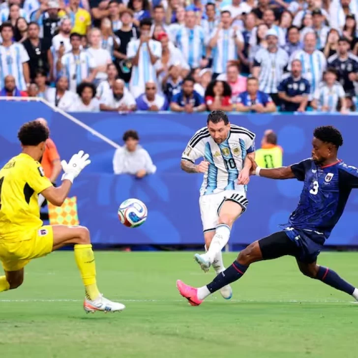 Lionel Messi admitió que estaban cansados contra Cabo Verde y reveló cómo pergeñó el gol con Lisandro Martínez Lionel Messi admitió que estaban cansados contra Cabo Verde y reveló cómo pergeñó el gol con Lisandro Martínez