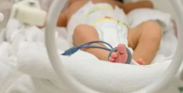 Dos bebés fueron internados por presunta intoxicación con cocaína y sus padres quedaron detenidos Dos bebés fueron internados por presunta intoxicación con cocaína y sus padres quedaron detenidos