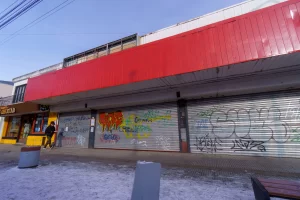 Trabajo interviene por el cierre de Carrefour en Río Gallegos y busca resguardar los puestos laborales