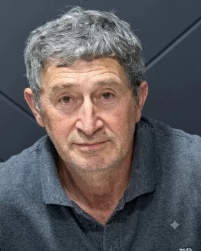 Amplían la búsqueda de César Aguilar, el vecino de Río Gallegos desaparecido desde el domingo Amplían la búsqueda de César Aguilar, el vecino de Río Gallegos desaparecido desde el domingo