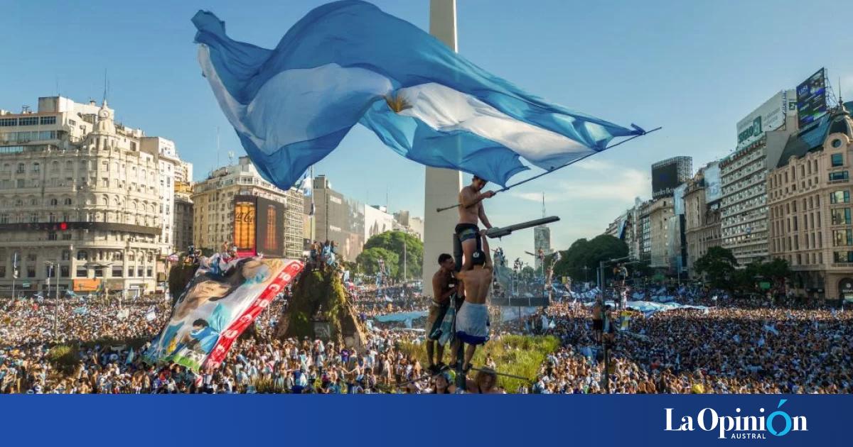 Milei anunció un feriado nacional para acompañar los festejos por la Selección argentina