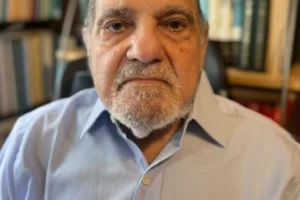“Crónica del Desarrollo de la Pesca Marítima Argentina”, el libro de Enrique Mizrahi “Crónica del Desarrollo de la Pesca Marítima Argentina”, el libro de Enrique Mizrahi