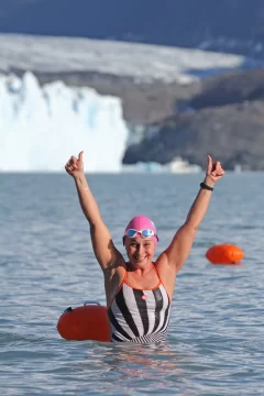 Adriana Miracle vuelve a desafiar el hielo en la Copa Mundial de Natación de Invierno Adriana Miracle vuelve a desafiar el hielo en la Copa Mundial de Natación de Invierno