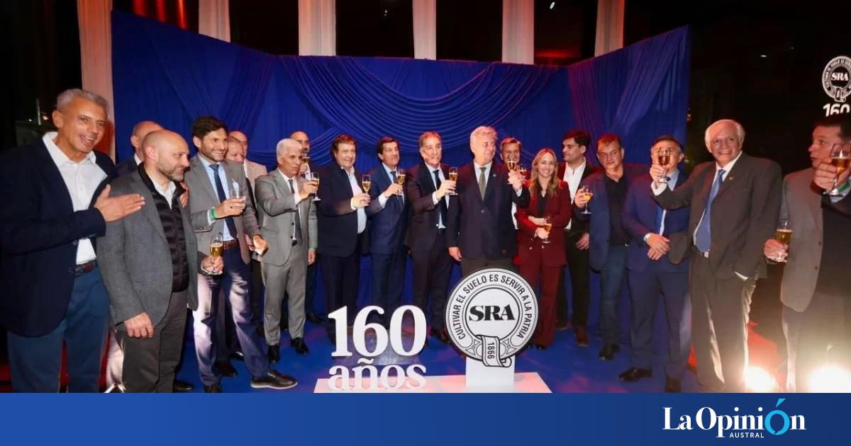 Santa Cruz participó del Encuentro Federal de Gobernadores en la Expo Rural de Palermo