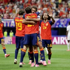 España venció sobre la hora a Portugal y avanzó a cuartos de final
