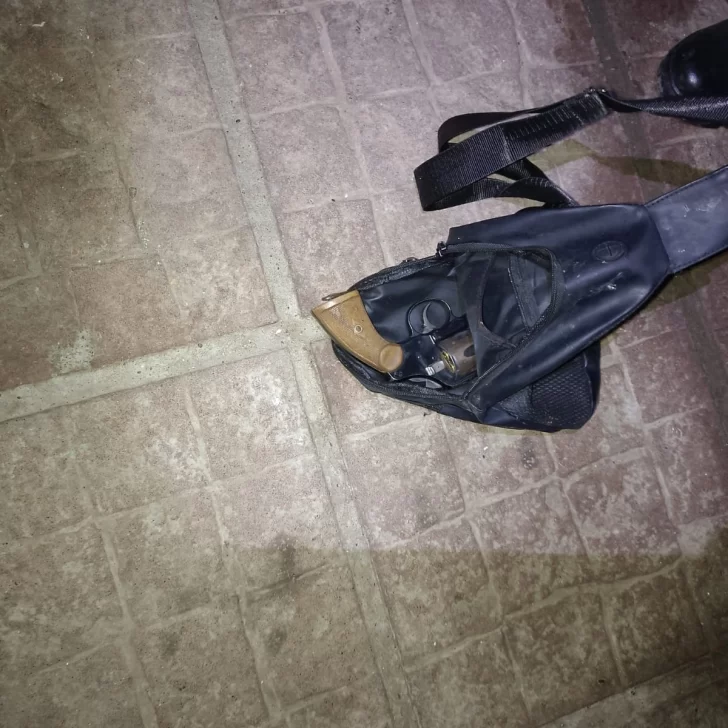 Disparos en la madrugada de Puerto Deseado: demoraron a un hombre y secuestraron un revólver tras un amplio operativo policial Disparos en la madrugada de Puerto Deseado: demoraron a un hombre y secuestraron un revólver tras un amplio operativo policial