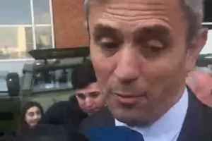 Martín Menem en La Rural: “El campo tiene un futuro enorme y va a seguir siendo el motor de la Argentina” Martín Menem en La Rural: “El campo tiene un futuro enorme y va a seguir siendo el motor de la Argentina”
