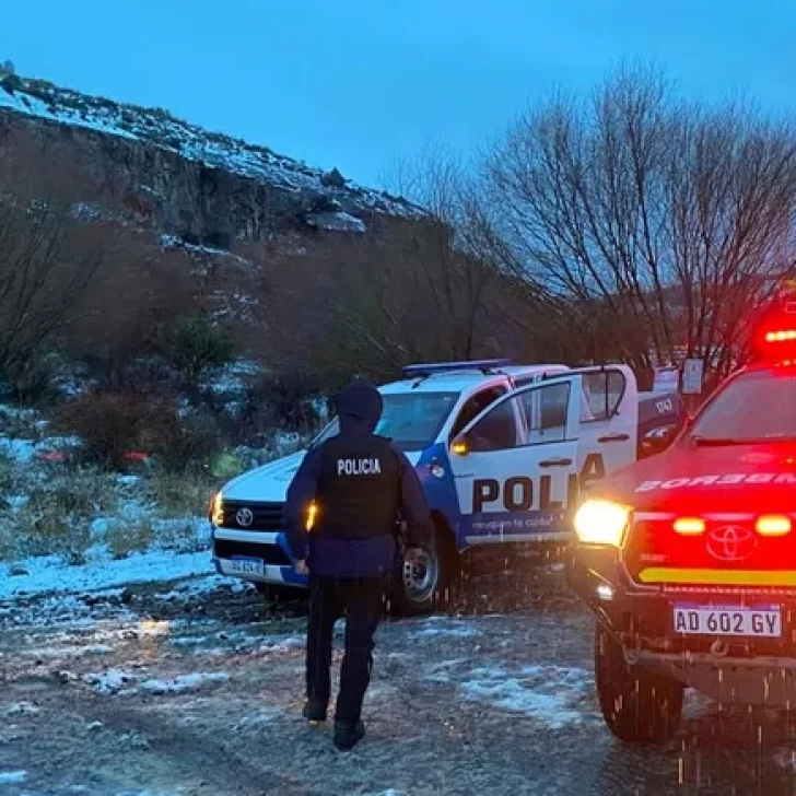 Murió una nena de 9 años en una ruta de Neuquén: su padre, internado, está grave y pregunta por ella Murió una nena de 9 años en una ruta de Neuquén: su padre, internado, está grave y pregunta por ella