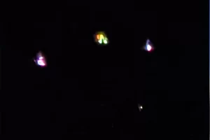 Luces extrañas en el cielo: vecinos aseguran haber visto OVNIS en Río Gallegos
