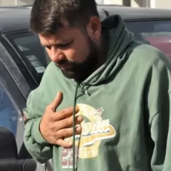 El padre de Ángel López fue encontrado golpeado y ebrio en la vía pública